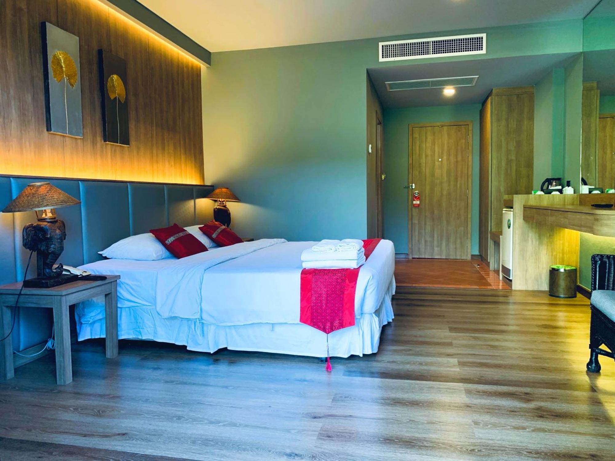 Chang Buri Resort & Koh Chang Hillside Exterior photo