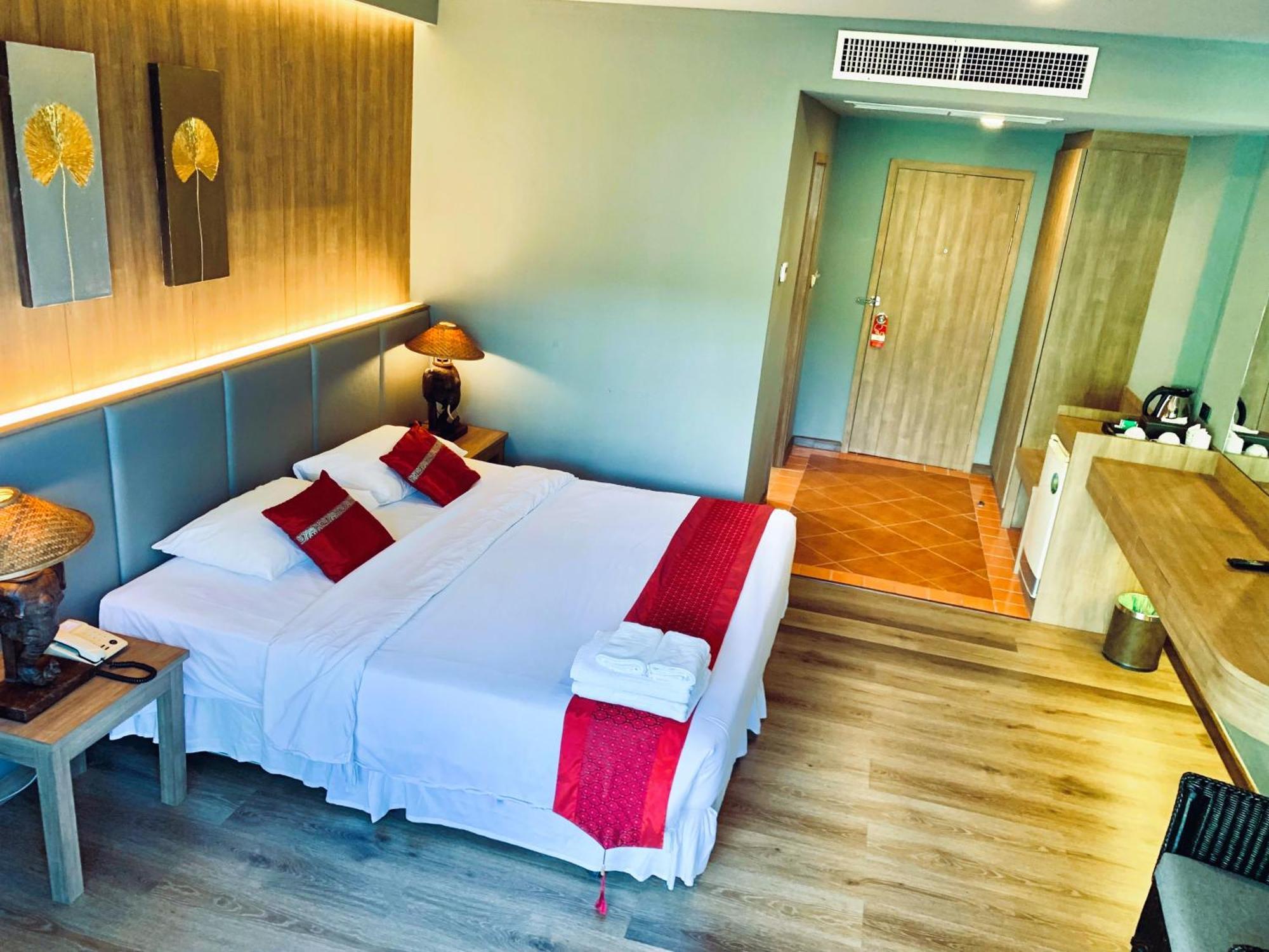 Chang Buri Resort & Koh Chang Hillside Exterior photo