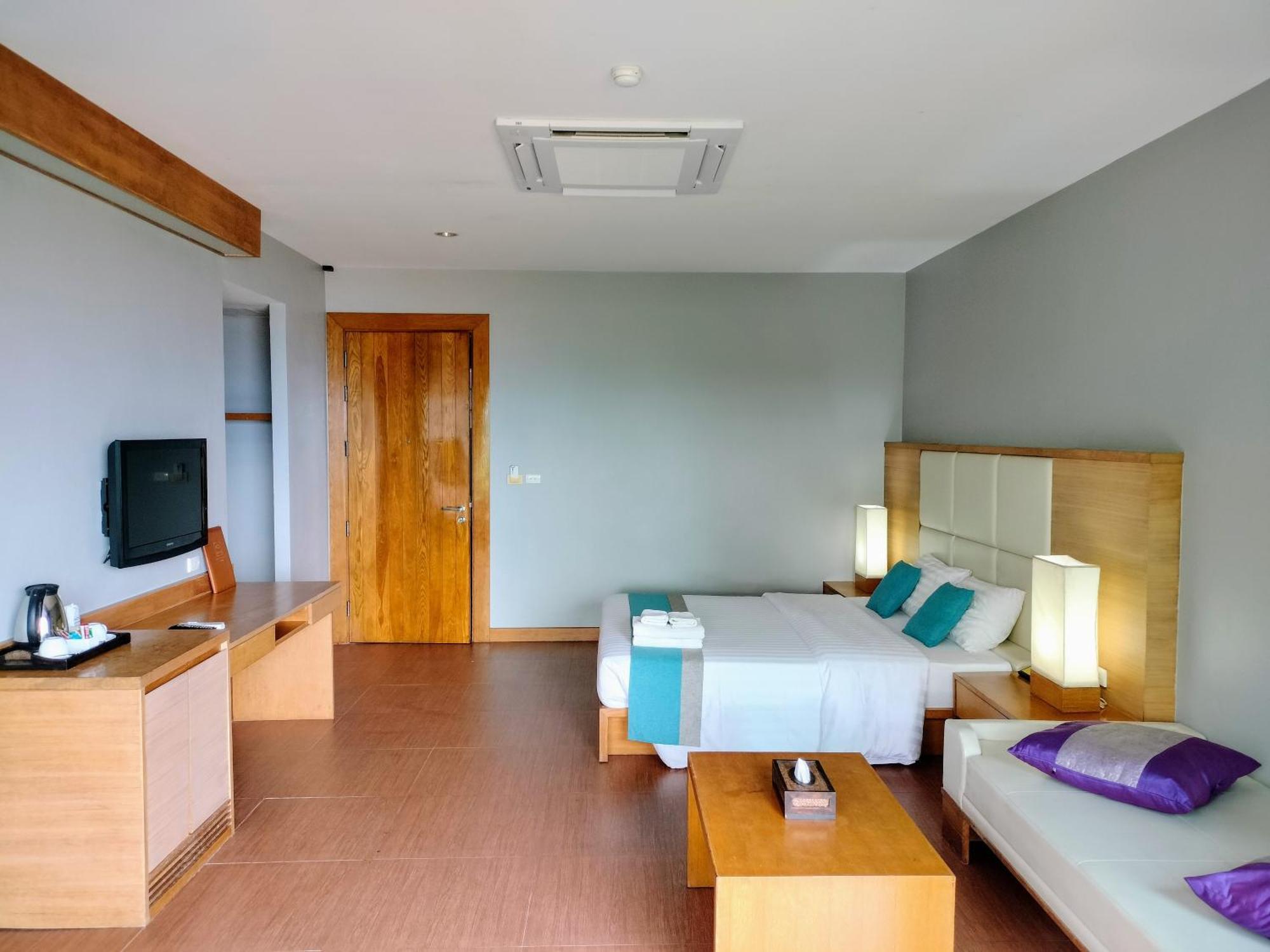 Chang Buri Resort & Koh Chang Hillside Exterior photo